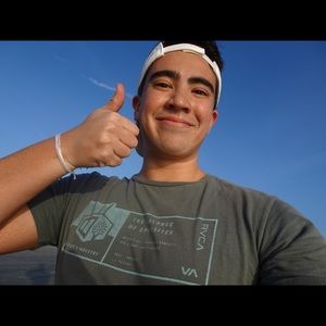 Meet your Posher, Logan